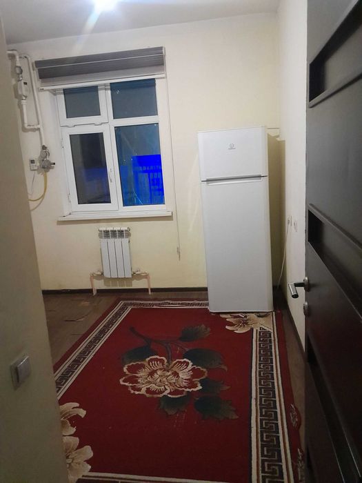 Bek baraka bozori yonida yashashga tayyor 2 xonali kvartira — 54 kv.m”