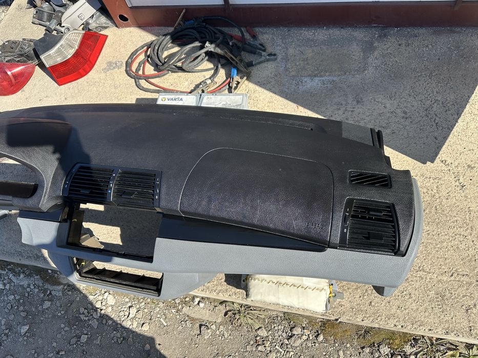 Табло със десен Airbag за BMW X5 E53