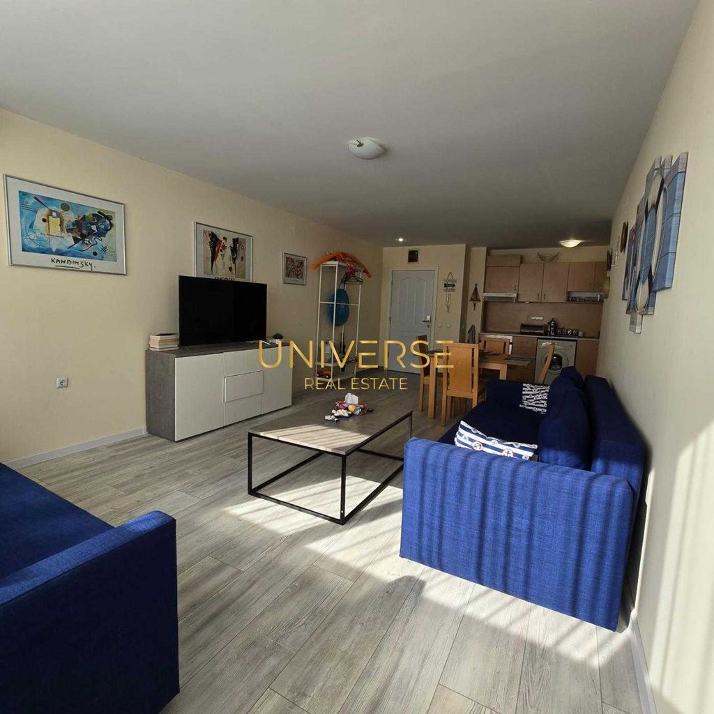 Продава се Двустаен апартамент в Свети Влас - 71 кв.м за 1324 €/кв.м - Снимка #2