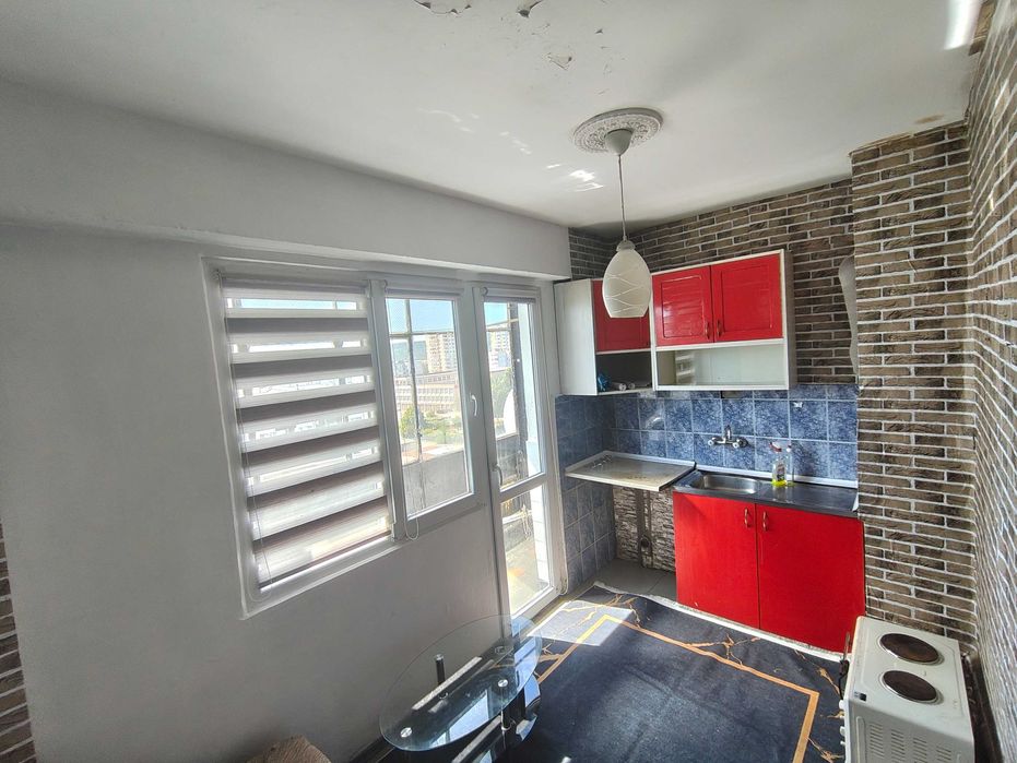 Гарсониера - Запад 2
Гарсониера - Запад 2