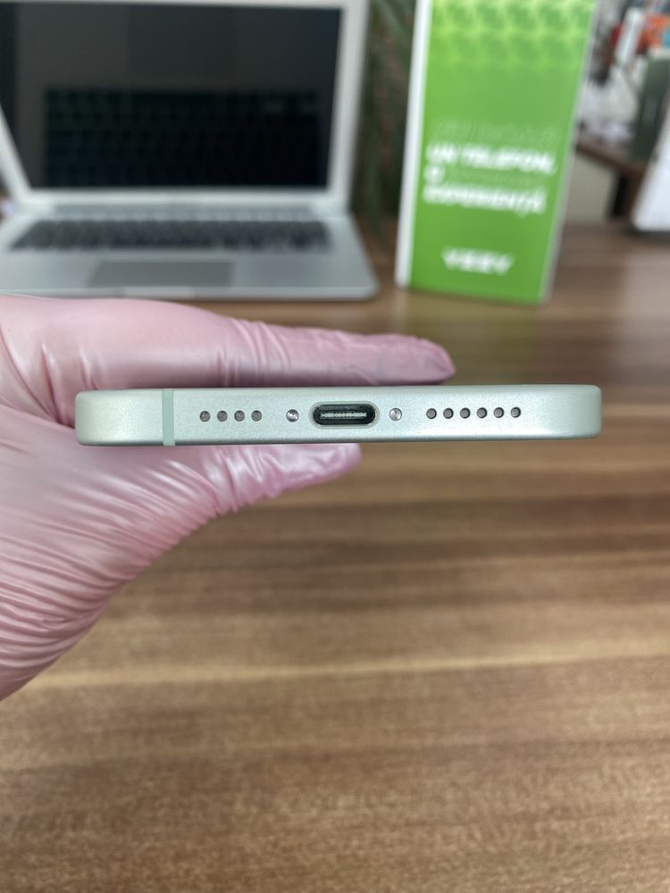 iPhone 15 Plus/ 128 GB / Garanție 24 luni | Foarte bun / Baterie 95%