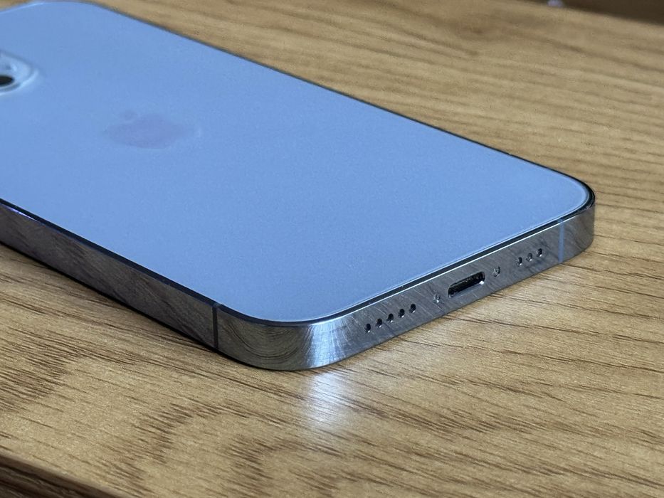 Бартер iPhone 13 Pro 128gb 100% син