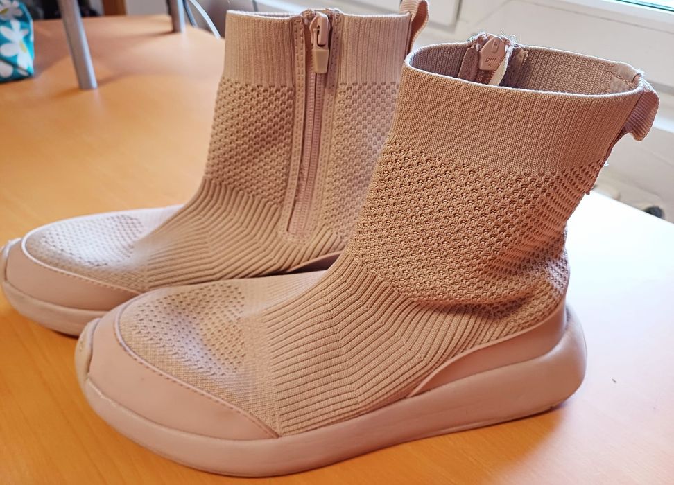Ghete-soseta Zara nr 38