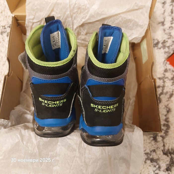 SKECHERS ботички номер 30