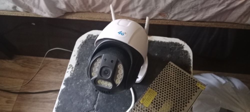 Камера с сим картой , требуется ремонт