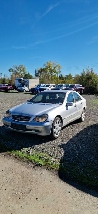 Mercedes C220 CDI W203 НА ЧАСТИ