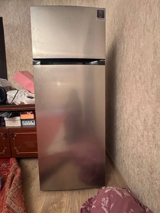 Продаётся холодильник в отличном состояни