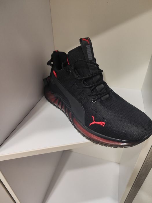 Кросовки новые размер 42