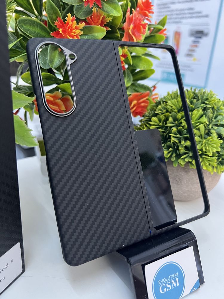 Husa Ultra Slim Kevlar Carbon Neagra - Samsung Z Fold 5 Z Flip 5