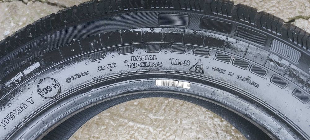 Anvelope 2 cauciucuri M+S Continental 205/65 R16c