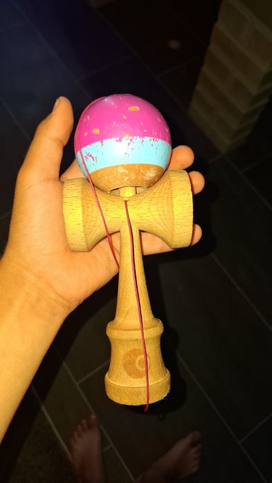 Vând kendama model: Okendama