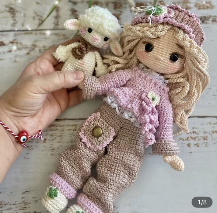 Vand fata croșetata