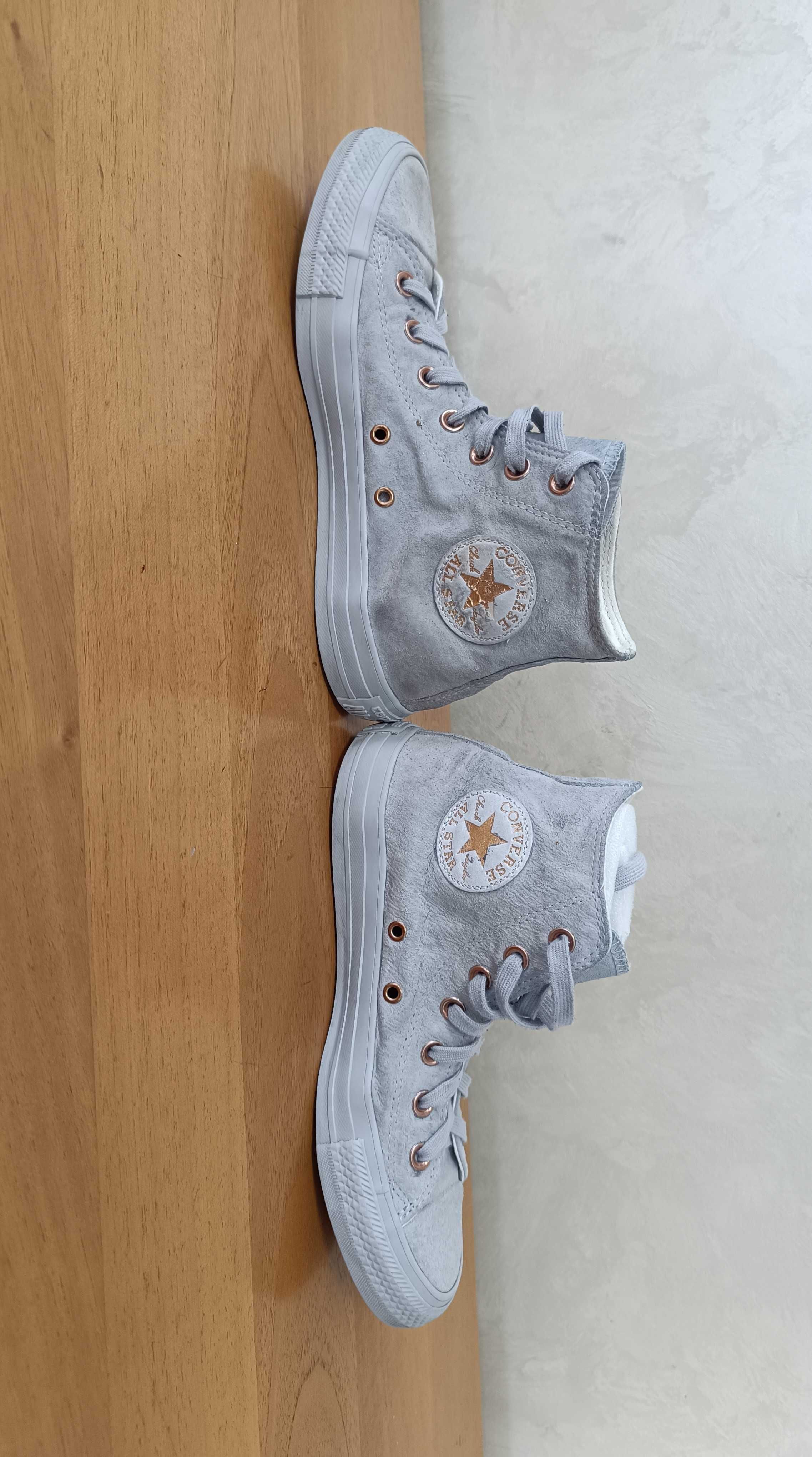 Converse-Много Запазени