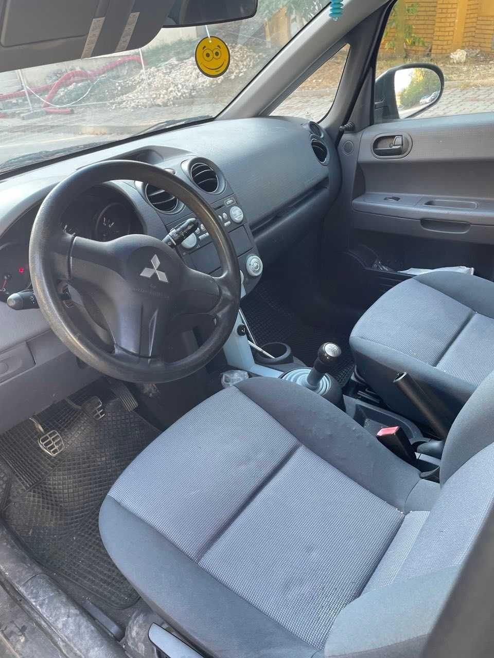 Пpодавам Mitsubishi Colt