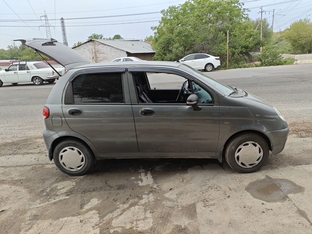 Matiz mix 2015yili 180km yurgan rangi mokri asfalt kandyor ishlidi
