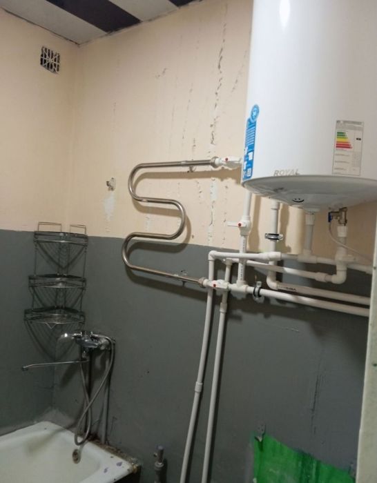 Чирчик шахар
2-микрораён  
#1-хона 2-етаж 
Квартира ижарага берилад