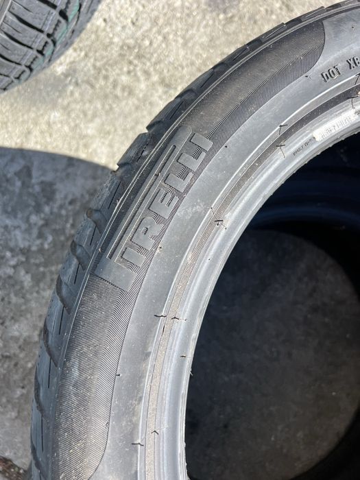 Зимни гуми 245/45/19 Pirelli  с борд dot20 . Цена за двете .