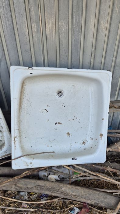 Продам душевые поддоны