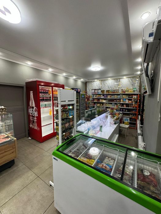 Готовый бизнес — мясной магазин + продукты + мороженое!