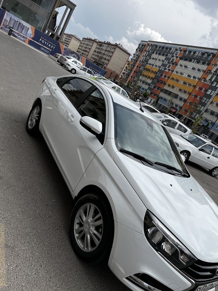 LADA (vesta) 2018