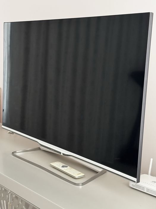 Televizor Philips 430 47PFL7108K/12