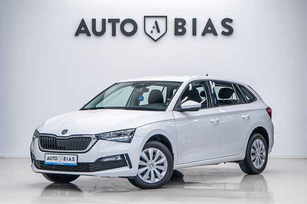Skoda Scala Led/CarPlay/Lane assist/FrontAssist/Android/Leasing - Rate FARA AVANS