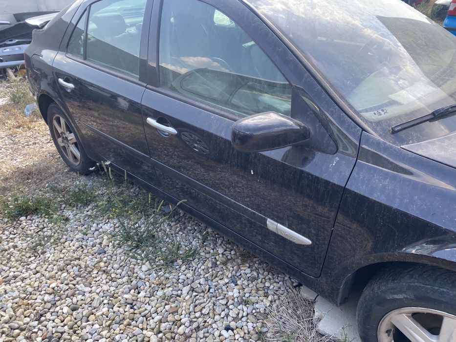 Vând USA Stanga fata și USA Stanga spate Renault Laguna 2 2004-2008
