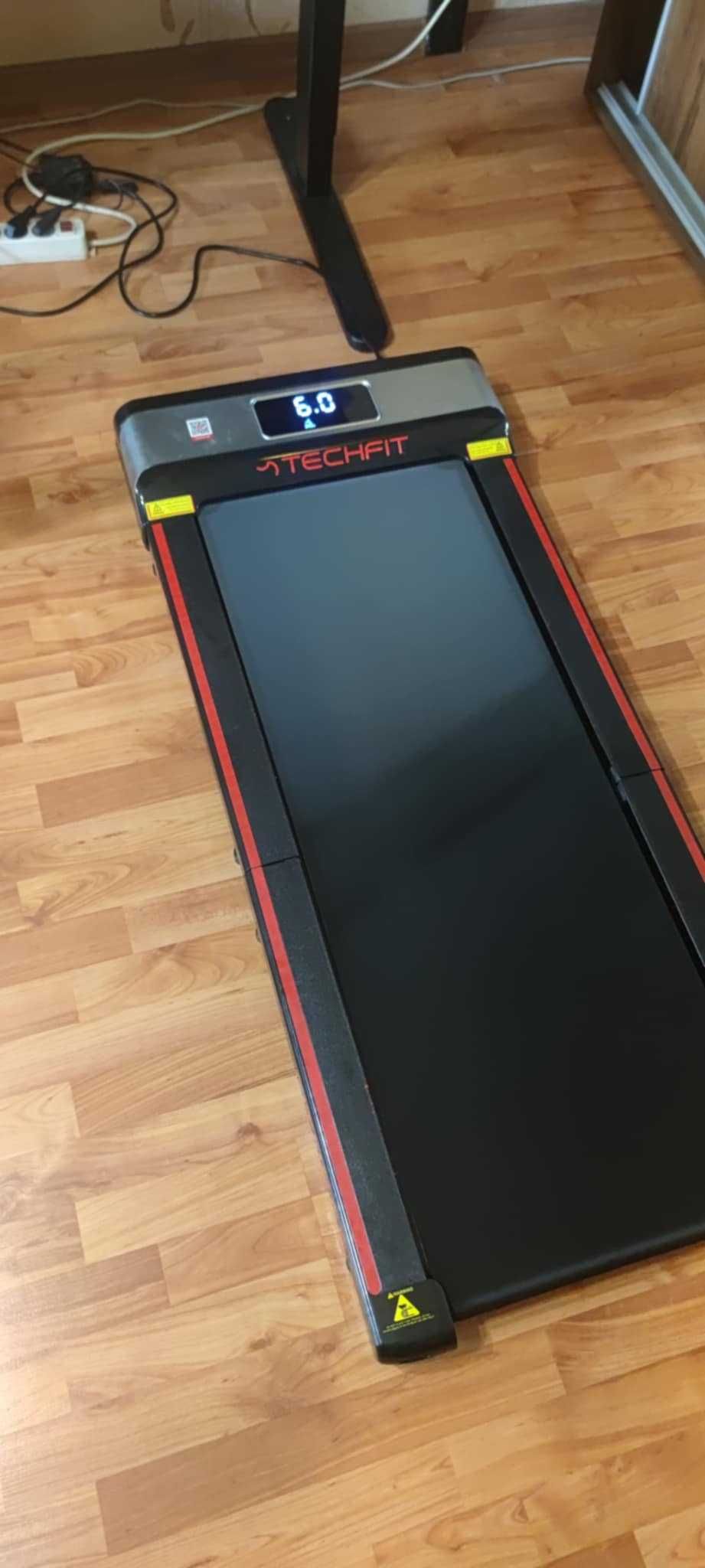 TECHFIT WalkingPad WP-PRON Сгъваема бягаща пътека, сгъваема, 120 кг,BT