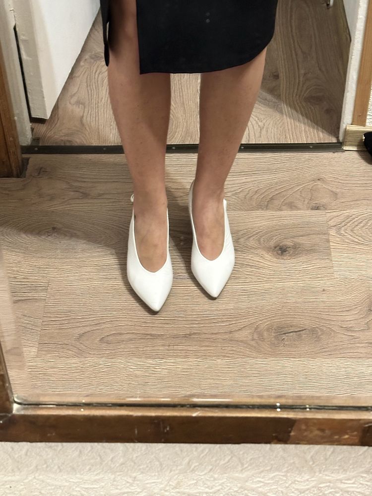 Pantofi albi eleganti piele naturala