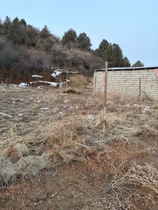 Продаеться земля в Амирсай 12 соток 2 кадастра по 6 соток