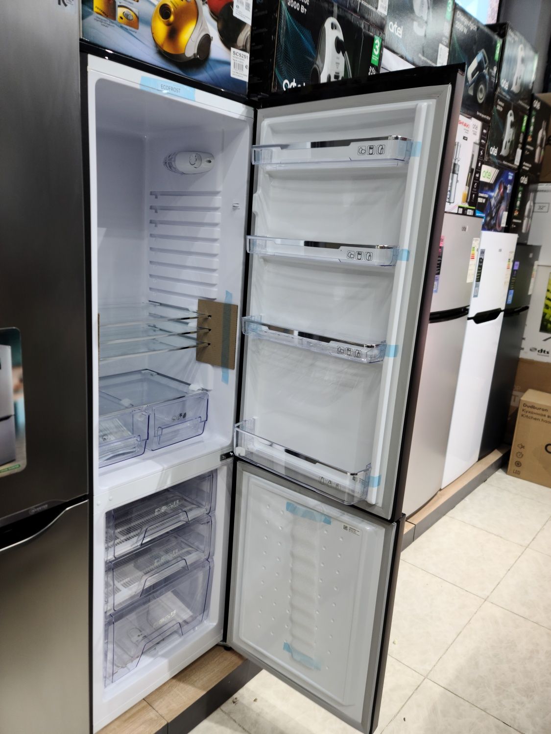 Холодильник Artel HD345 ECO FROST LOW VOLTAGE