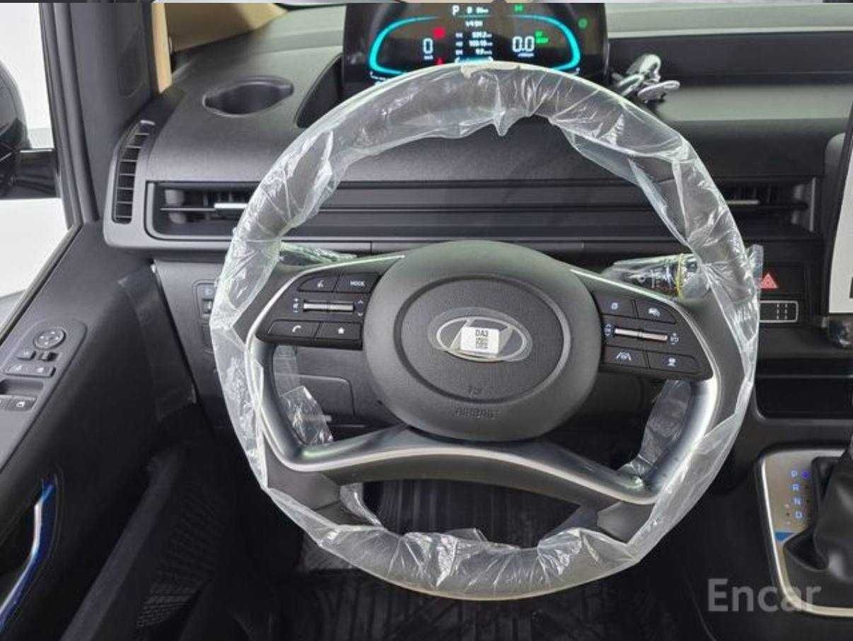 Hyundai Staria HEV 1.6 Tourer Janubiy Koreyadan