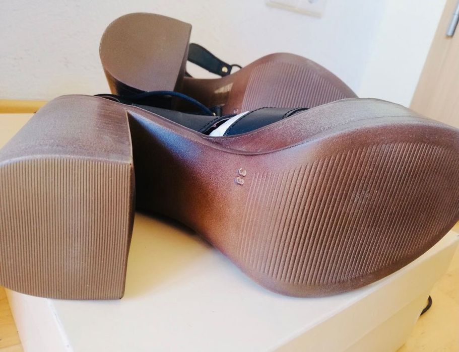 Сандали Gusto НОВИ р-р 38