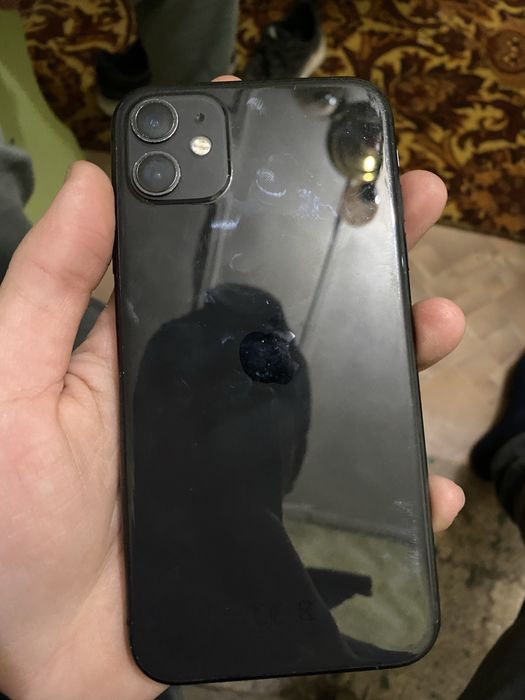 Продам или обмен айфон 11