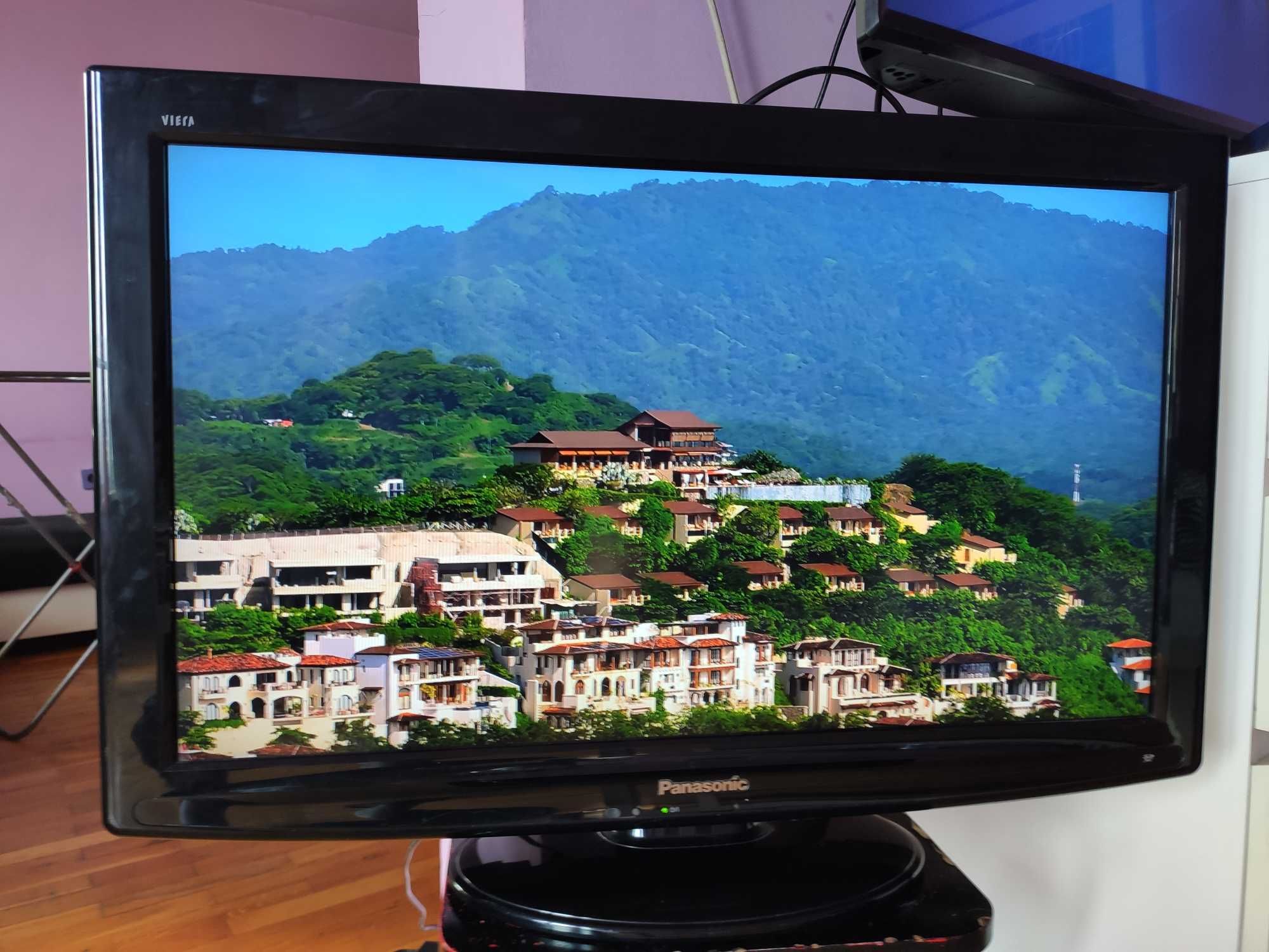 Телевизор Panasonic Viera 32" (81cm) LCD HD