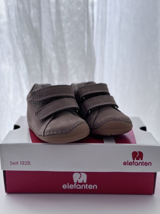 Pantofi piele Elefanten marimea 18