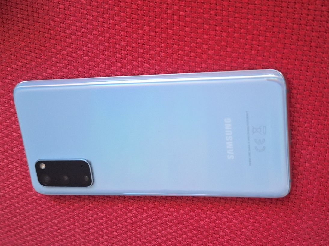 Telefon Samsung galaxy s20 5g 128 gb  stare f buna fara defecte