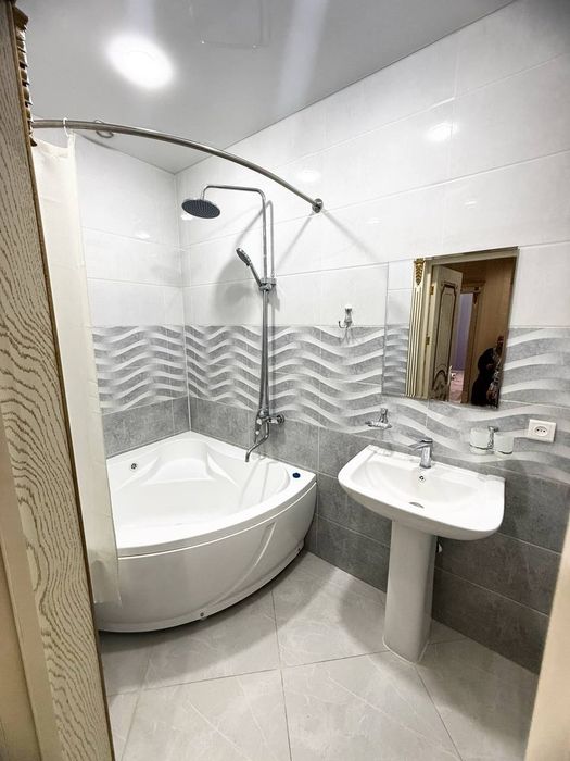 Kunlikga kvartira beriladi sharoit lyuks bez z mumkin