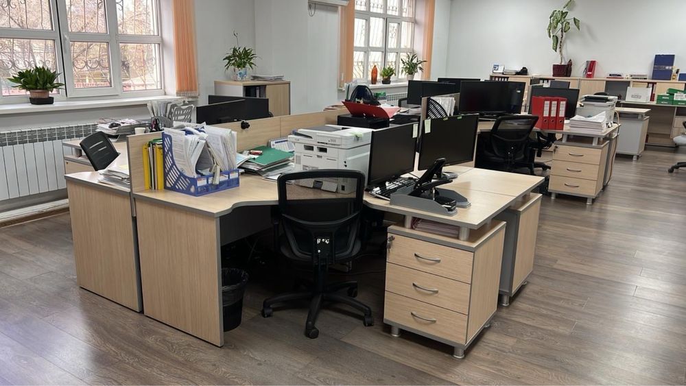 Офисные столы «Ромашка»