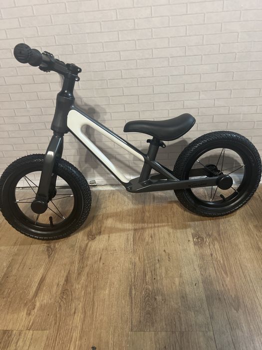 Bicicleta fara pedale