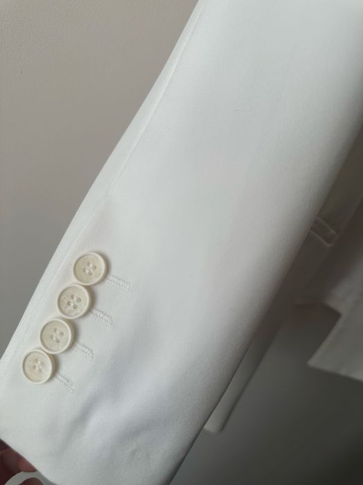 Чисто ново сако Bottega Veneta