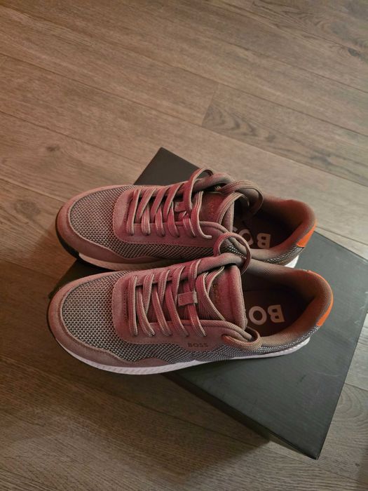 Boss чисто нови с кутия