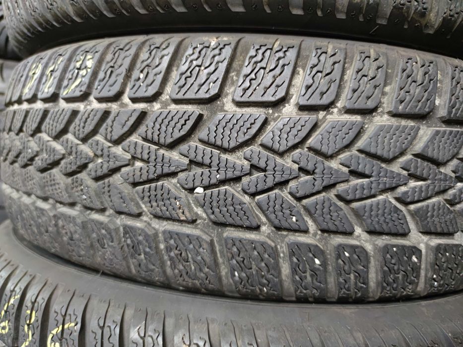 4бр Зимни Гуми 185 60 15 - Dunlop