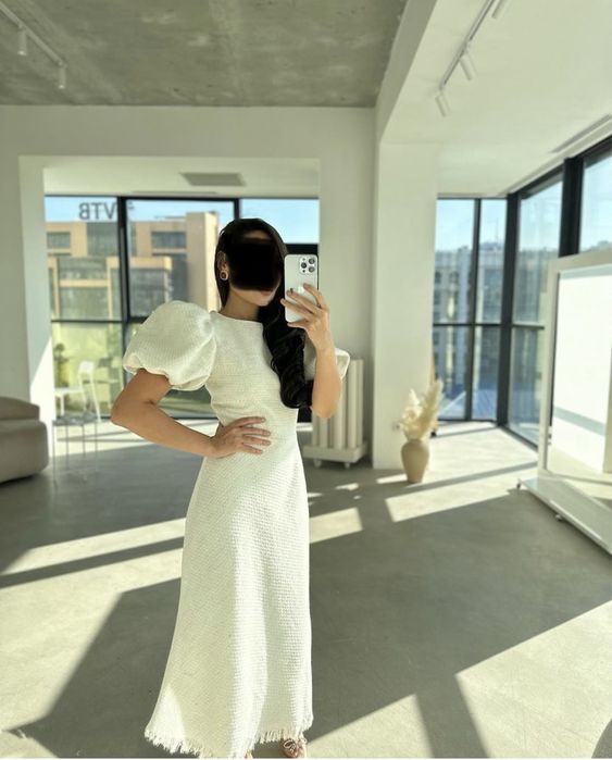 Дизайнерское платье