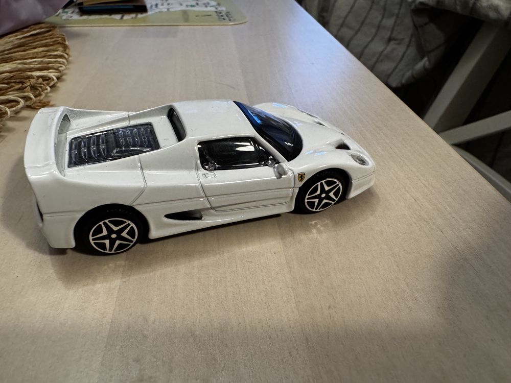 Shell Ferarri 1:43 пълна колелция и 007 и други