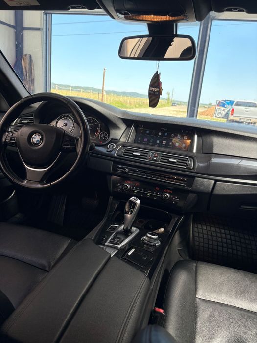 BMW 520x-Drive 2015