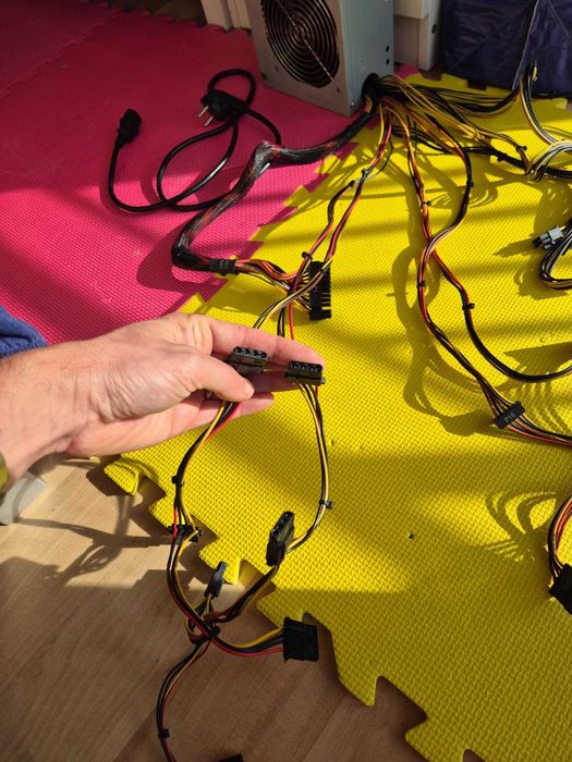 Sursa PC 650W Earthwatts