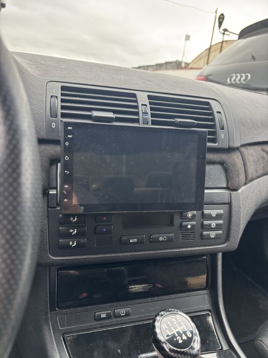 Мултимедия car play