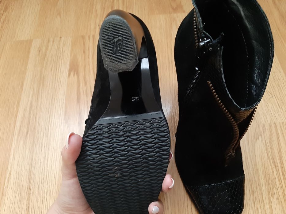 Botine retro piele