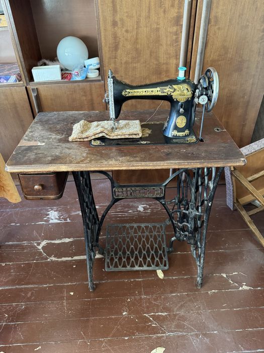 Шевна машина Singer работеща